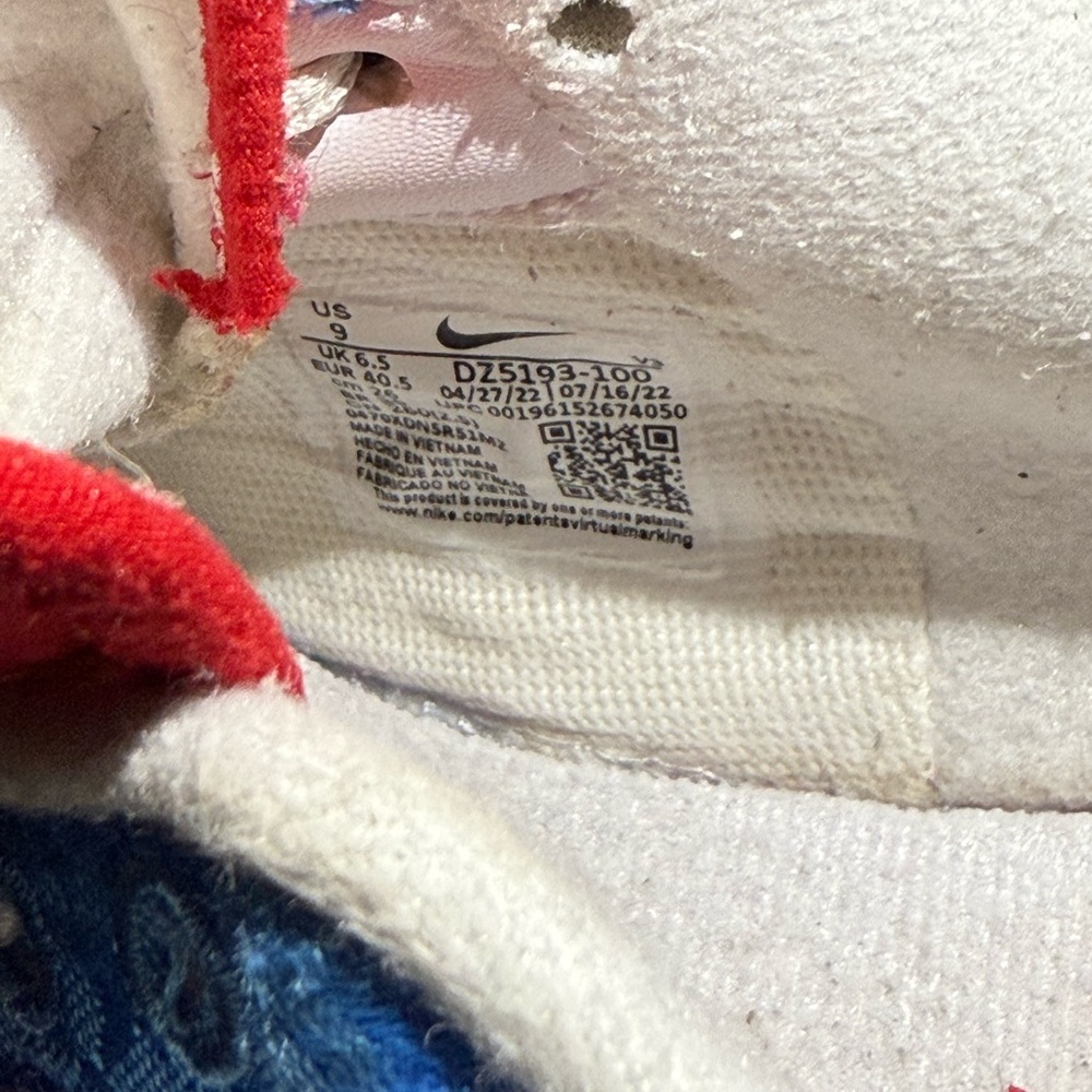 Nike air force Red and White Athletic Shoes - Picture 7 of 7